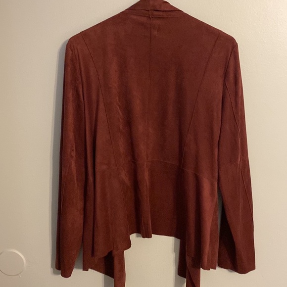Dressbarn Womans Burgundy Short Jacket Faux Suede Super Soft Zip Pockets Large - Picture 6 of 9